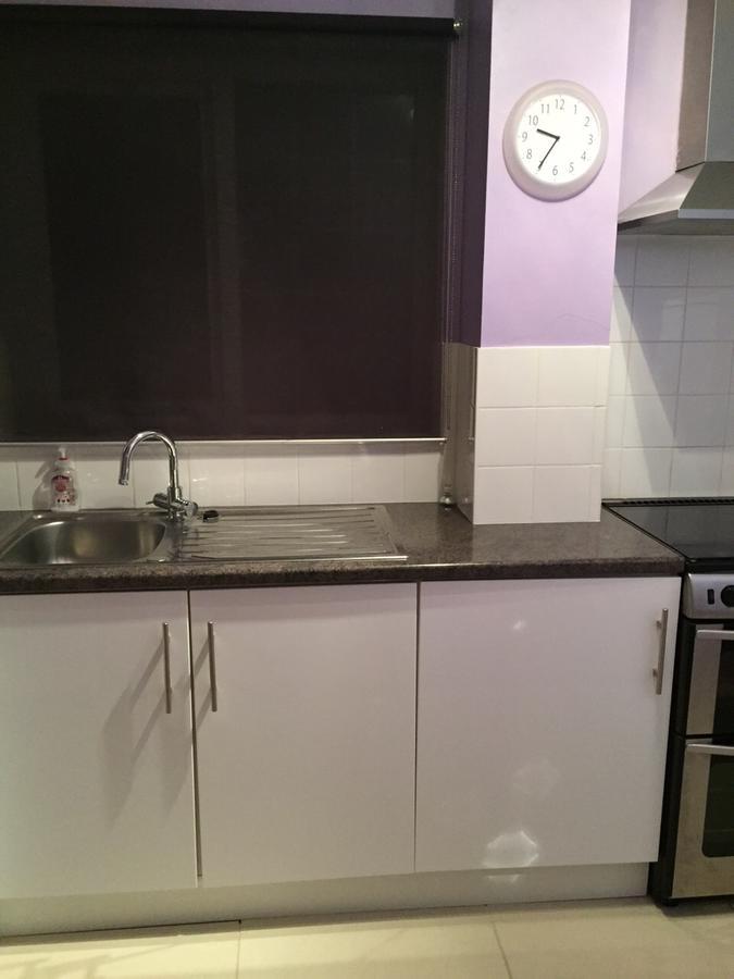 Waltham Abbey Private Property Экстерьер фото